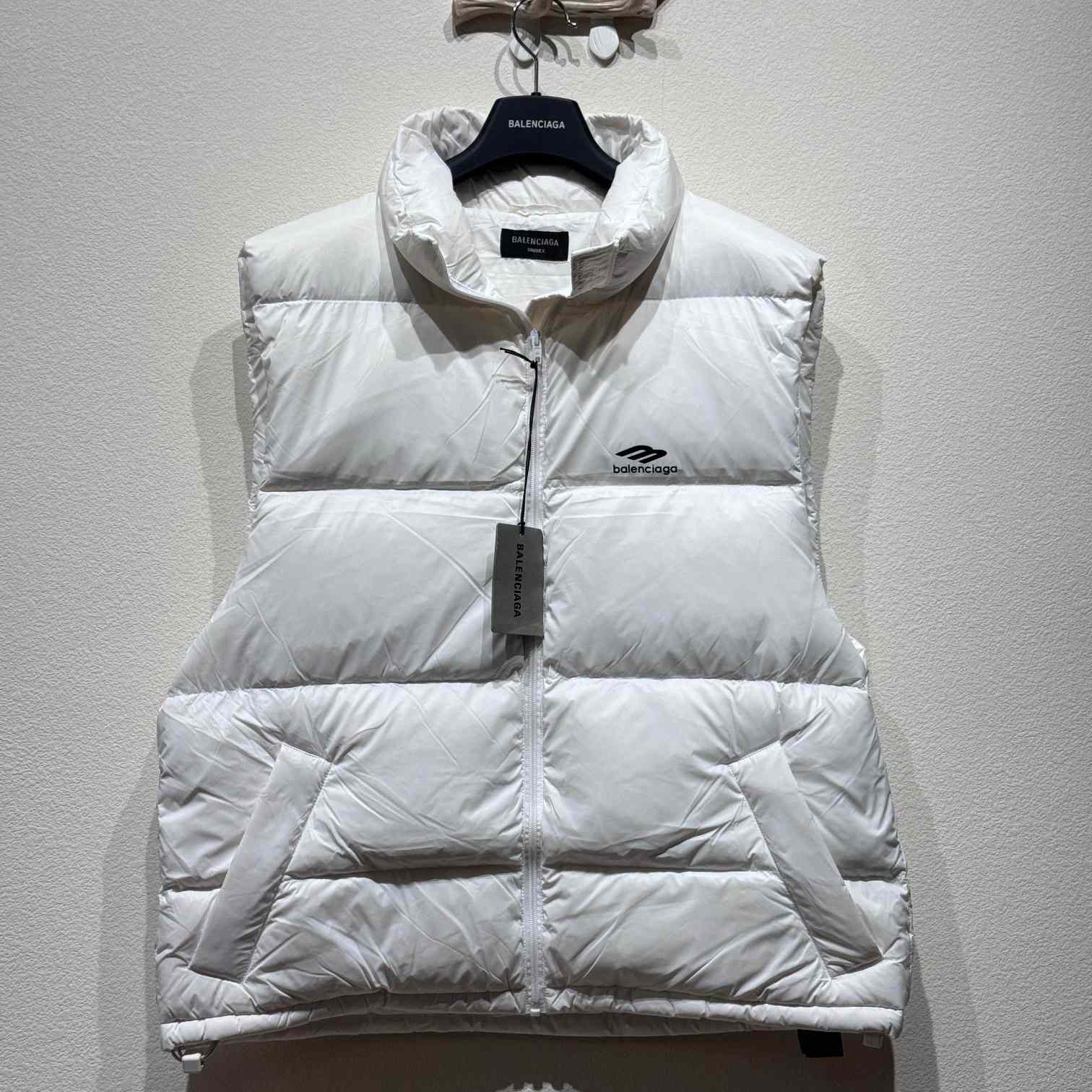 Balenciaga 3B Puffer Vest - EUR FASHION