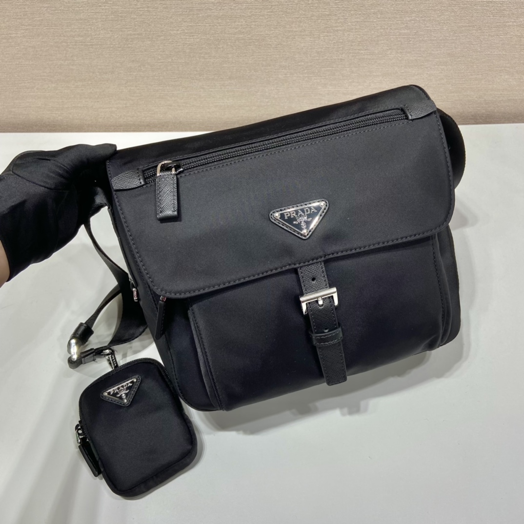 Prada Re-Nylon Shoulder Bag - EUR FASHION