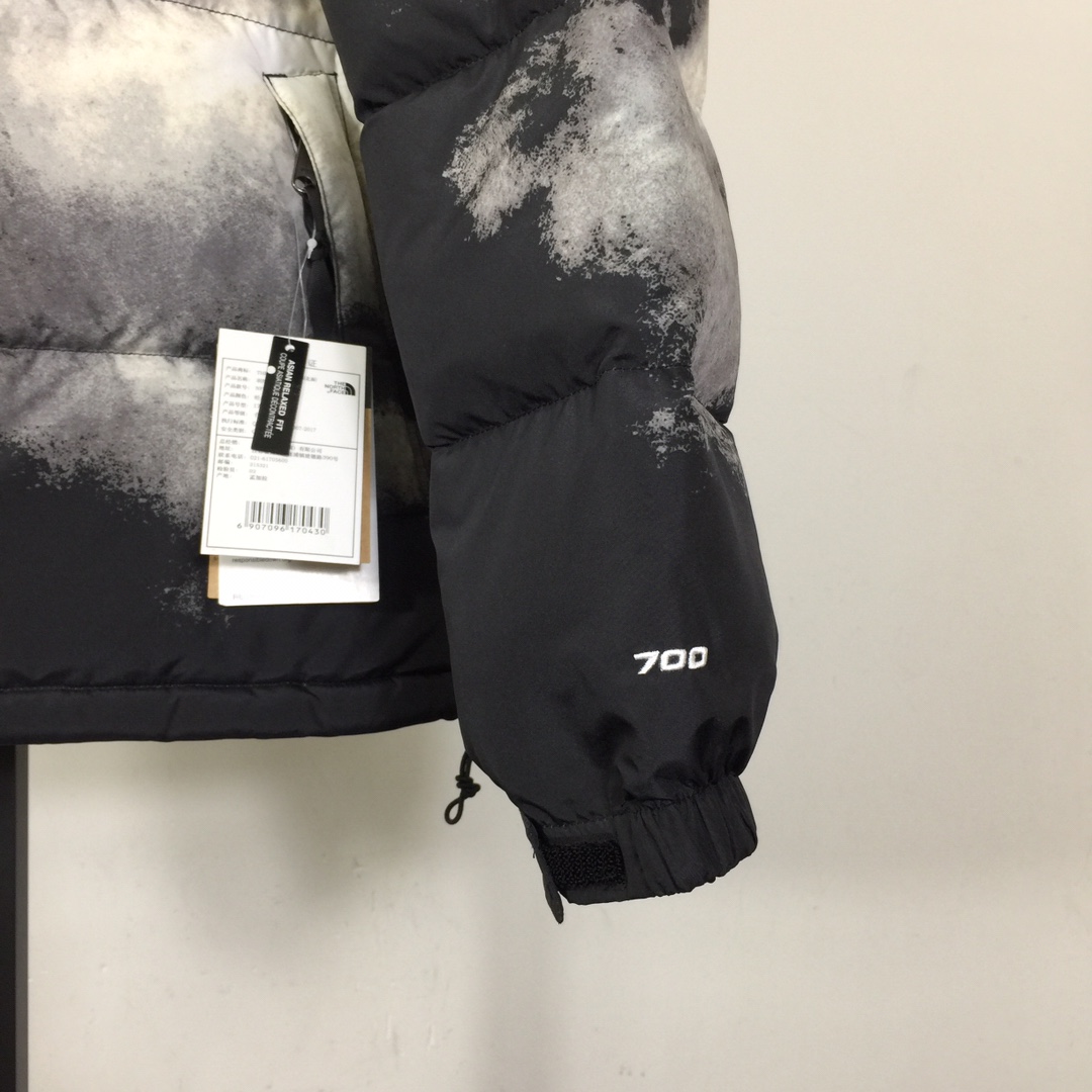 The North Face Printed 92 Retro Anniversary Nuptse Jacket 'Black' - EUR FASHION