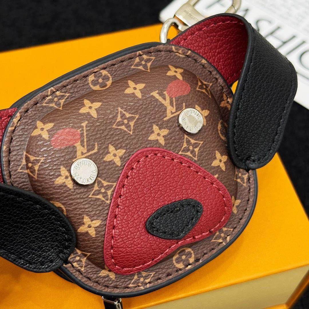 Louis Vuitton 57th Street NYC LV Dog Bag Charm  M02272 - EUR FASHION