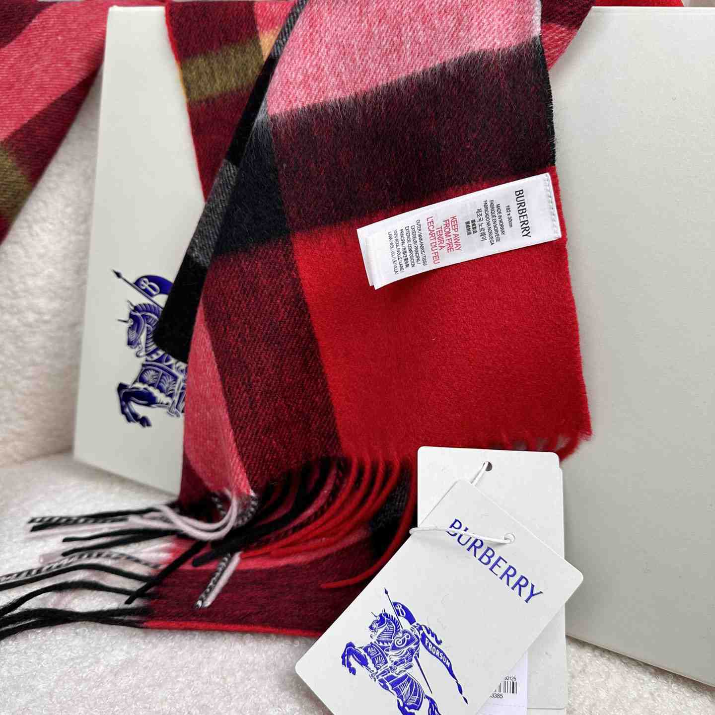 Burberry Scarf   180*40cm - EUR FASHION