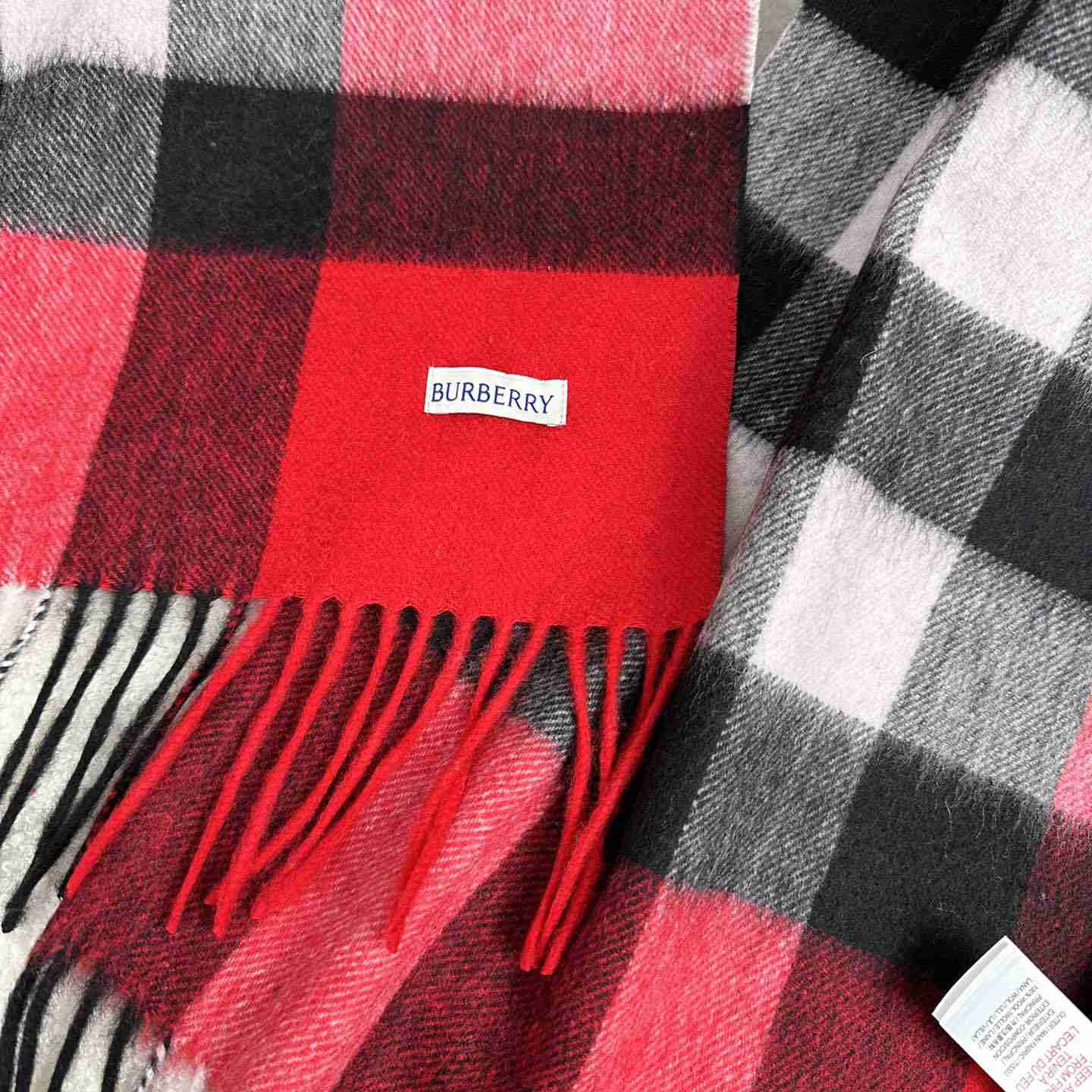 Burberry Scarf   180*40cm - EUR FASHION