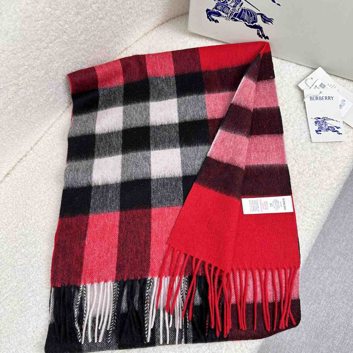 Burberry Scarf   180*40cm - EUR FASHION