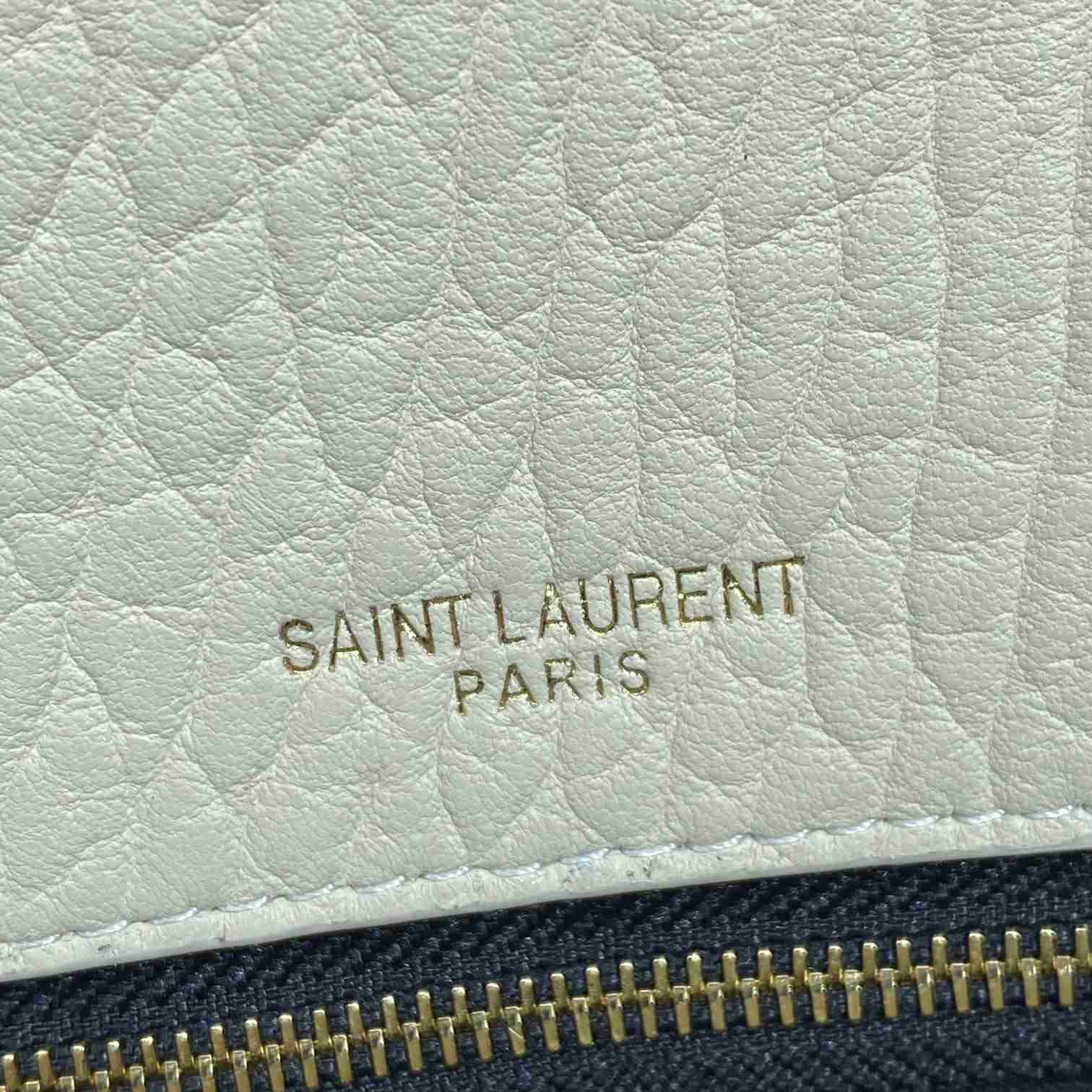 Saint Laurent Calypso Large In Grained Lambskin - EUR FASHION