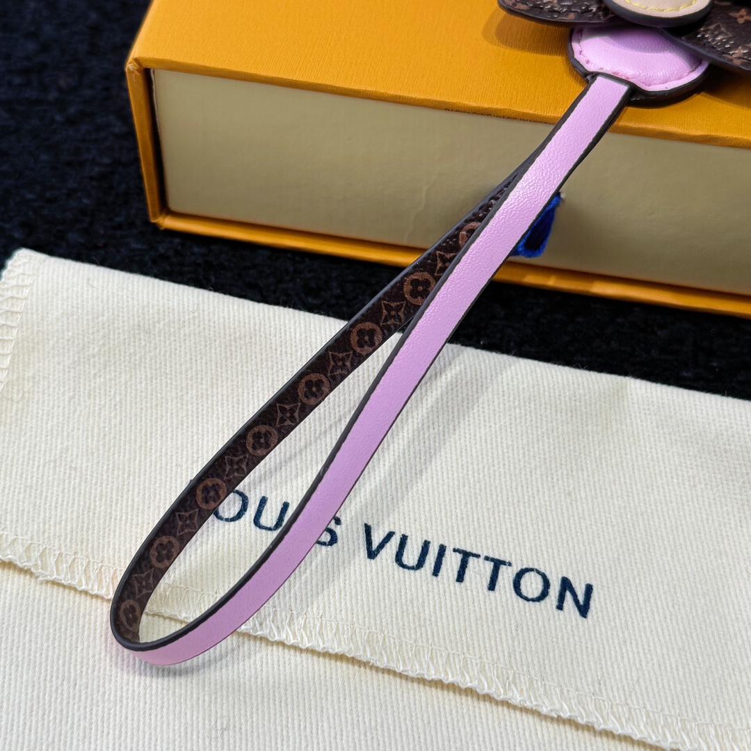 Louis Vuitton My Monogram Layers Bag Charm  M02135 - EUR FASHION