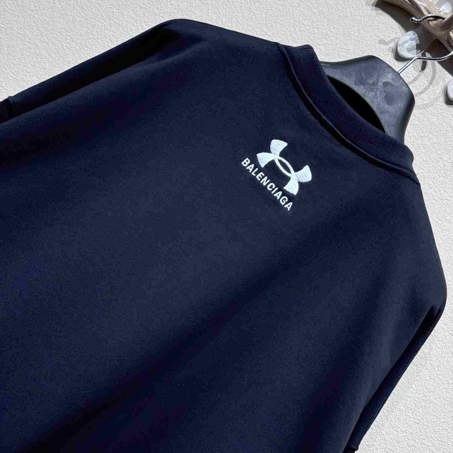 Balenciaga Under Armour Sweatshirt - EUR FASHION