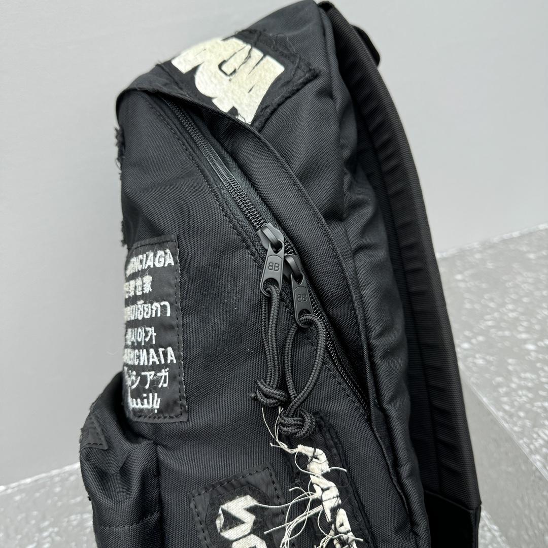 Balenciaga Explorer Patched Backpack   32x9x 47cm - EUR FASHION