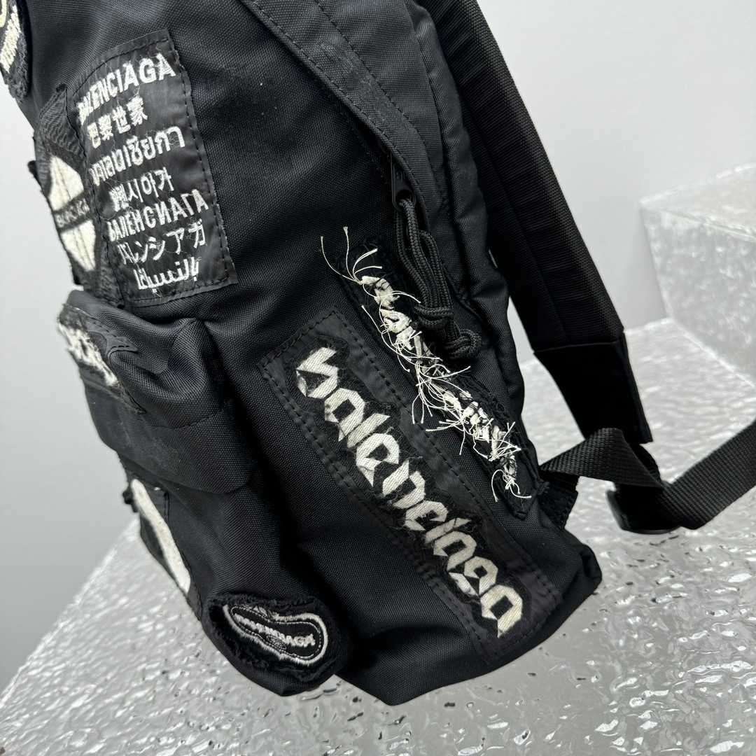 Balenciaga Explorer Patched Backpack   32x9x 47cm - EUR FASHION