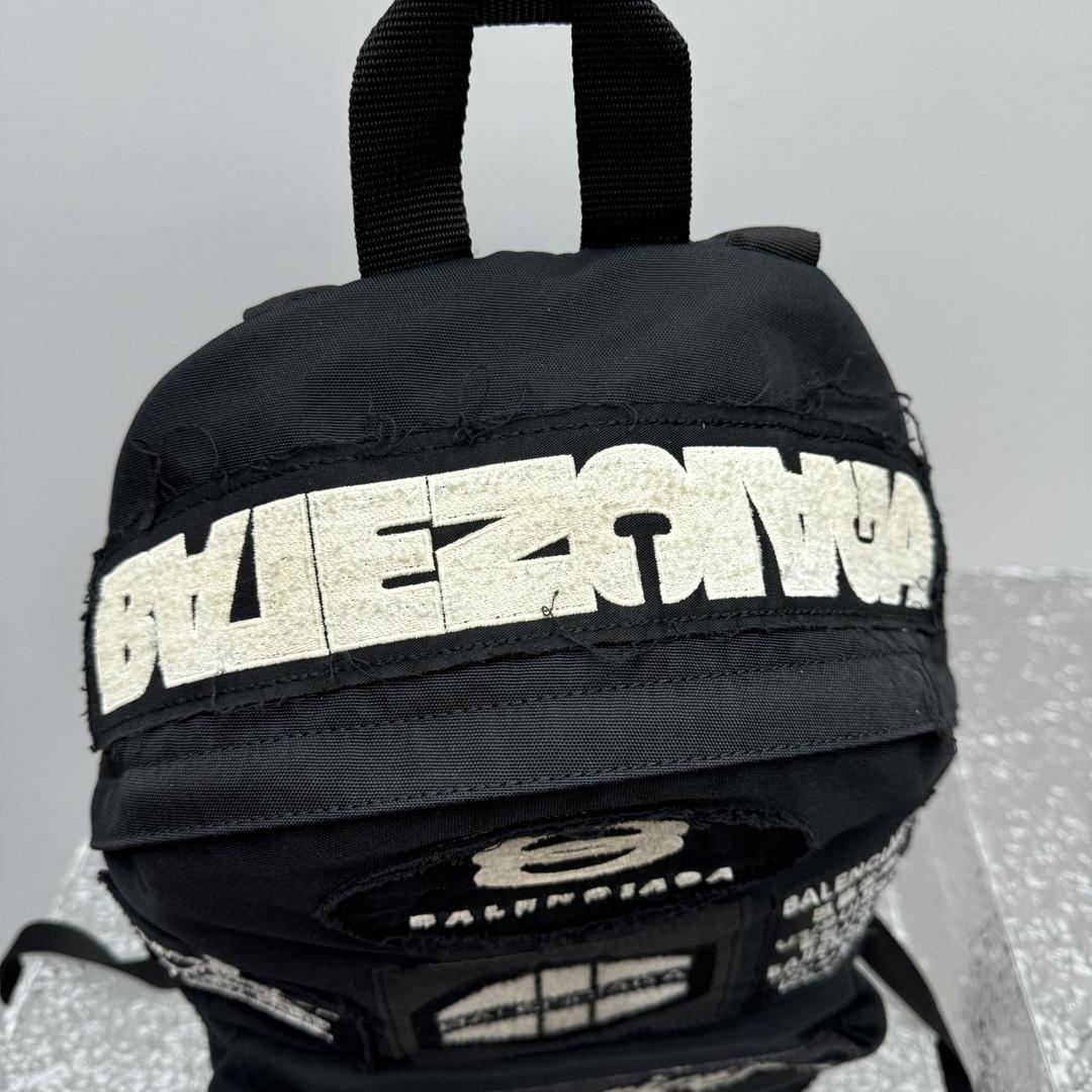 Balenciaga Explorer Patched Backpack   32x9x 47cm - EUR FASHION