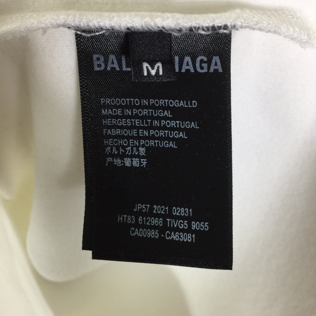 Balenciaga Logo Long Sleeve Tee - EUR FASHION