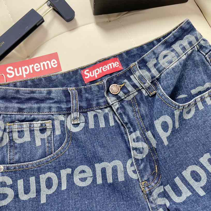 Supreme Jeans - EUR FASHION