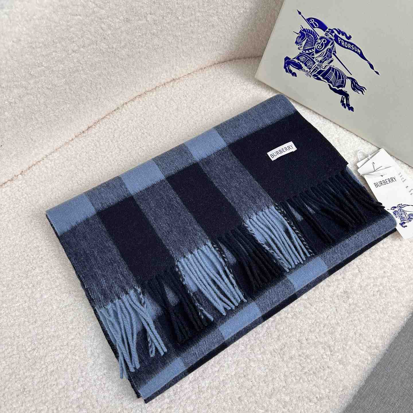 Burberry Scarf   180*40cm - EUR FASHION