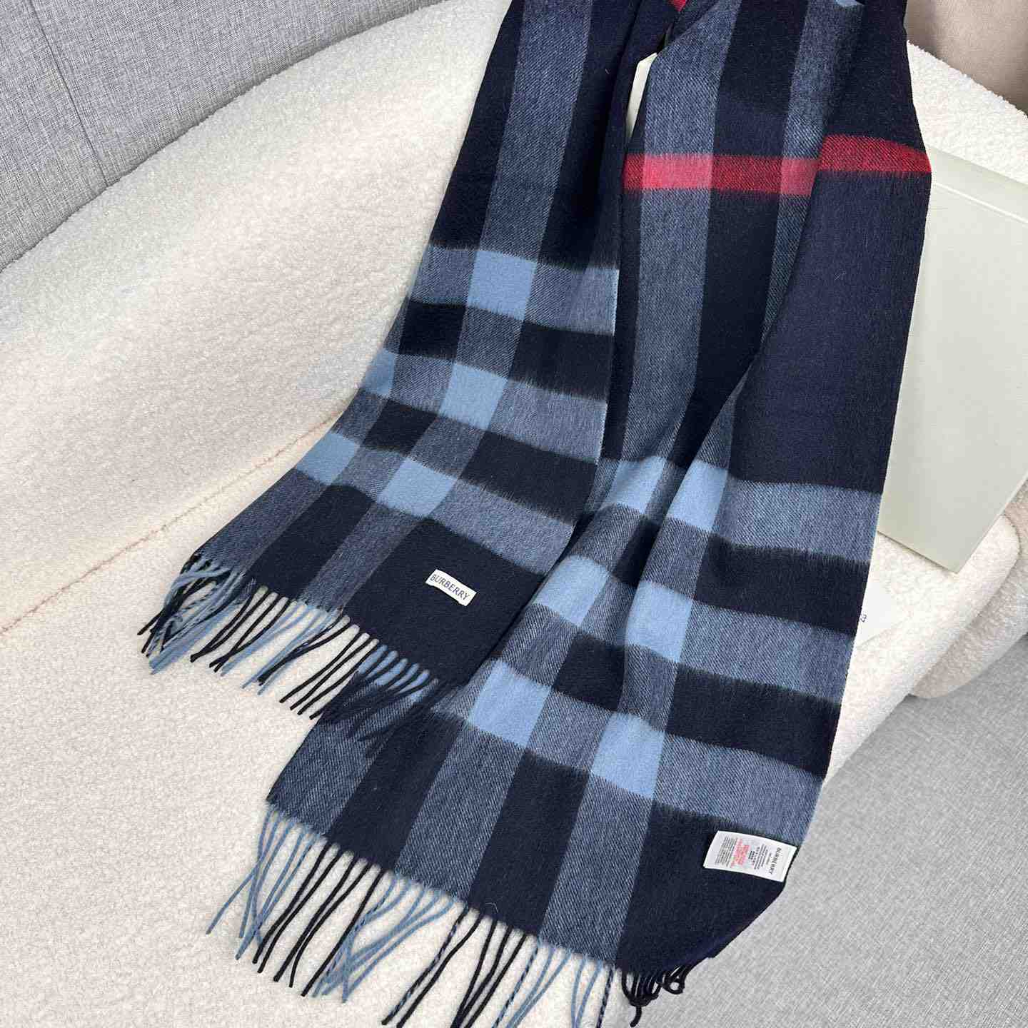 Burberry Scarf   180*40cm - EUR FASHION