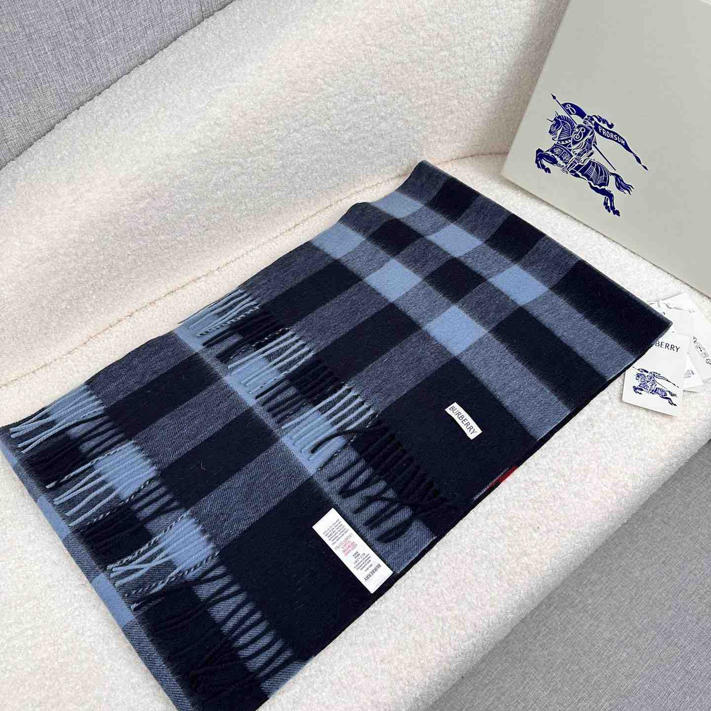 Burberry Scarf   180*40cm - EUR FASHION