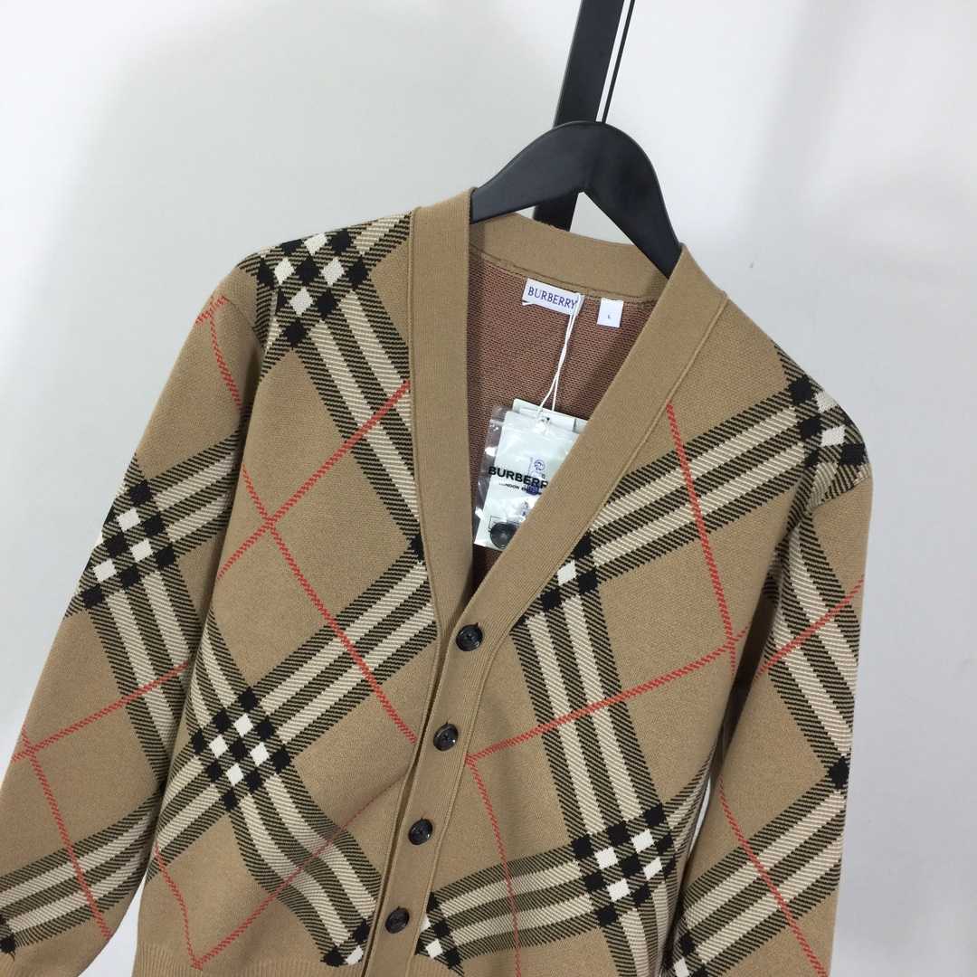 Burberry Check Wool Blend Cardigan - EUR FASHION