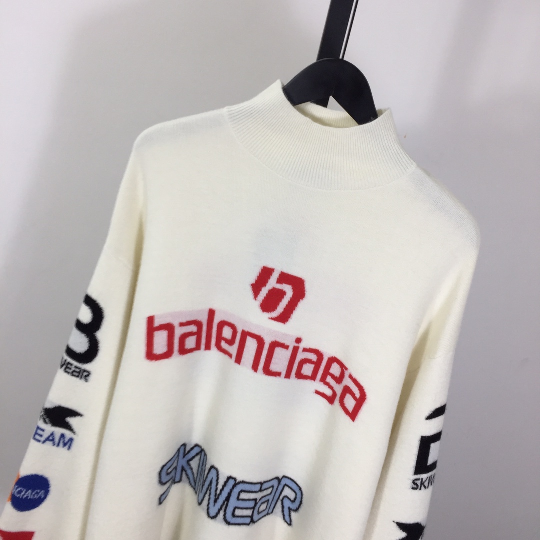 Balenciaga Ski Long Sleeve Turtleneck In White - EUR FASHION