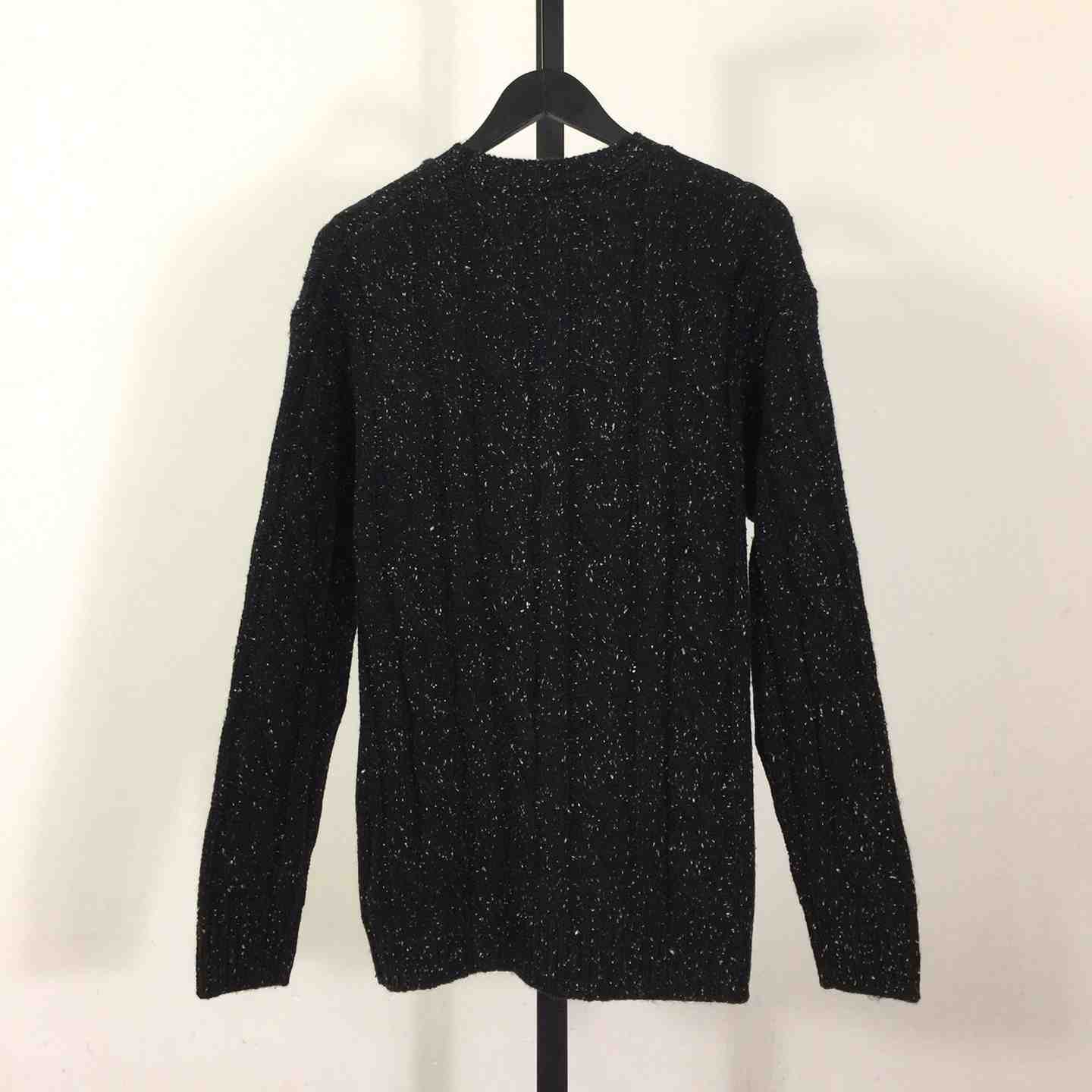 Prada Logo Sweater - EUR FASHION