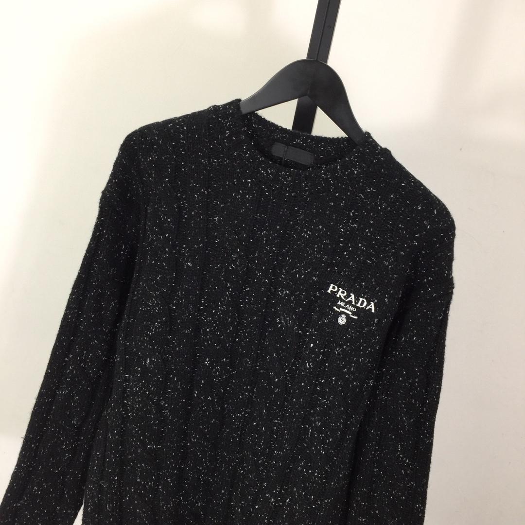 Prada Logo Sweater - EUR FASHION