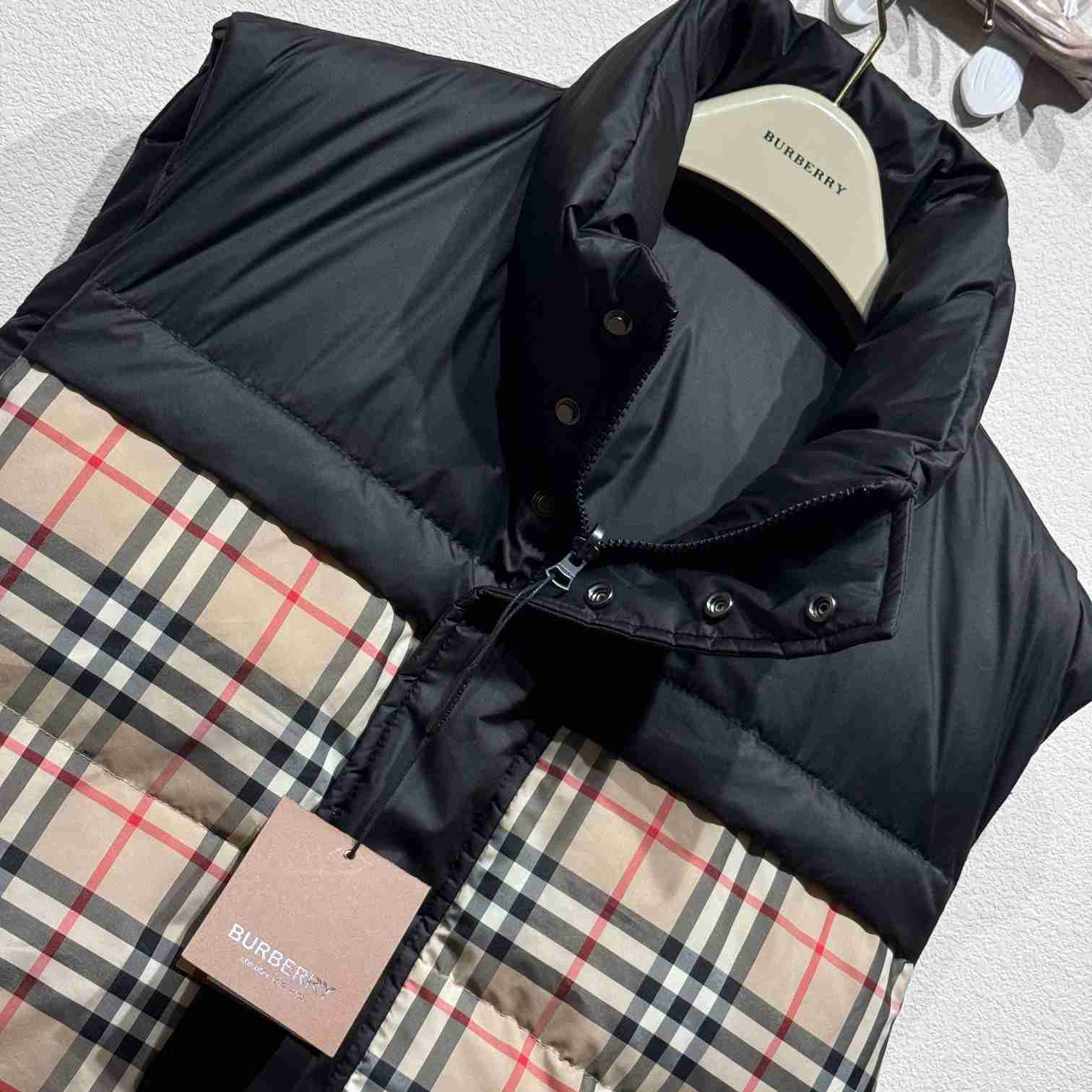 Burberry Check-print Padded Gilet - EUR FASHION