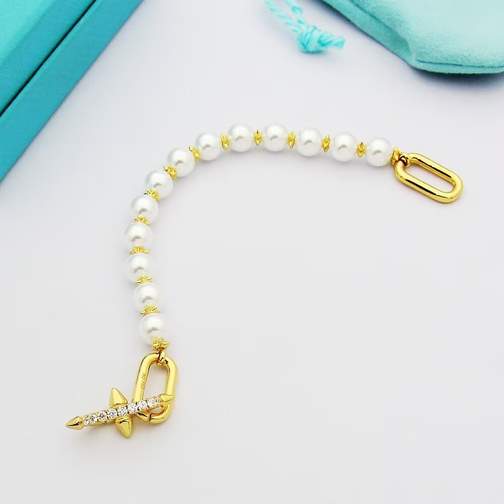 Tiffany & Co. Pearl Bracelet - EUR FASHION