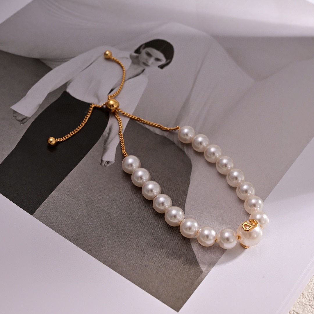 Valenti VLogo Signature Metal And Resin Pearls Bracelet  - EUR FASHION