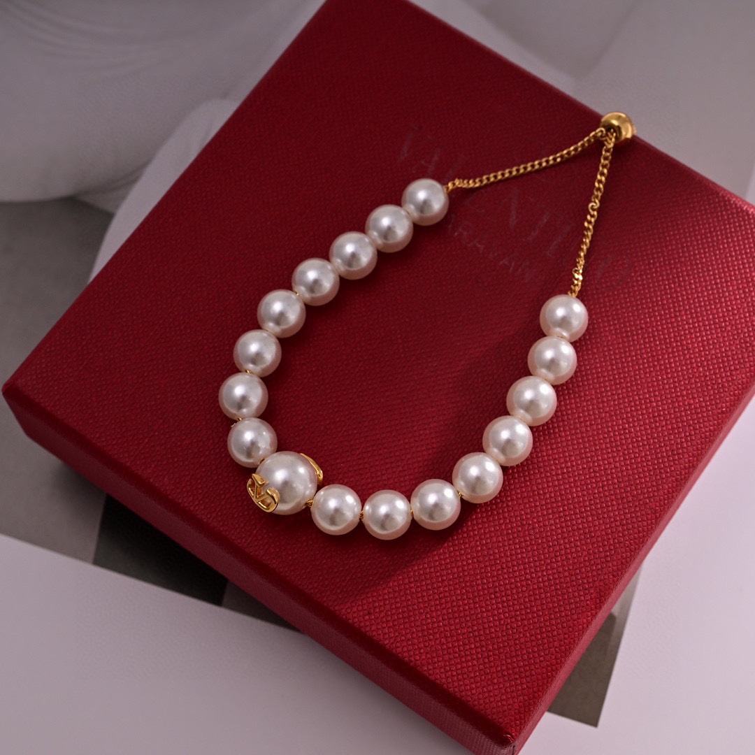 Valenti VLogo Signature Metal And Resin Pearls Bracelet  - EUR FASHION