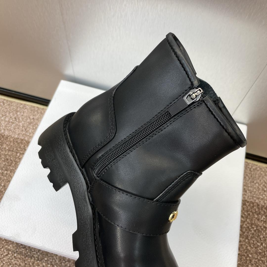 Dior D-Quest Ankle Boot  - EUR FASHION