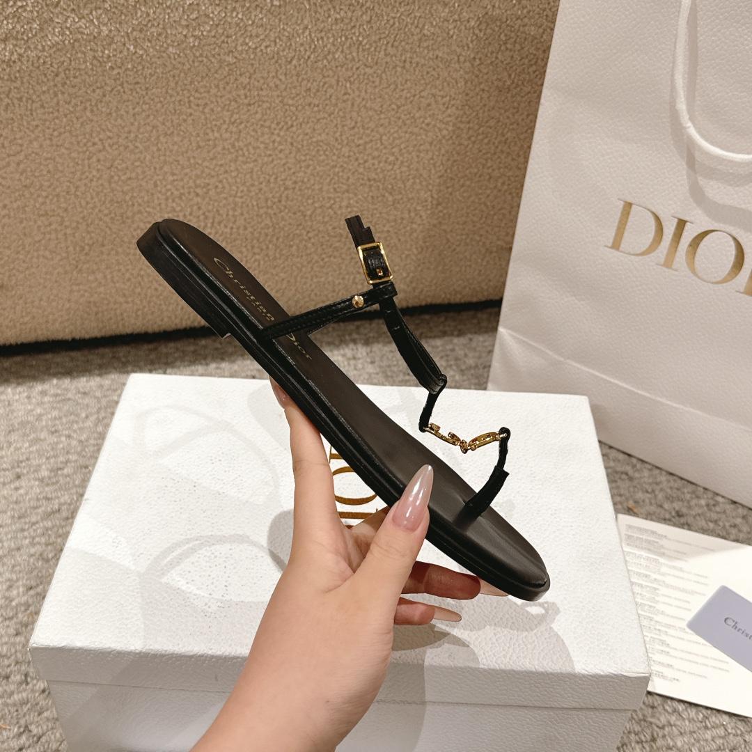 Dior C'est Dior Thong Sandal - EUR FASHION