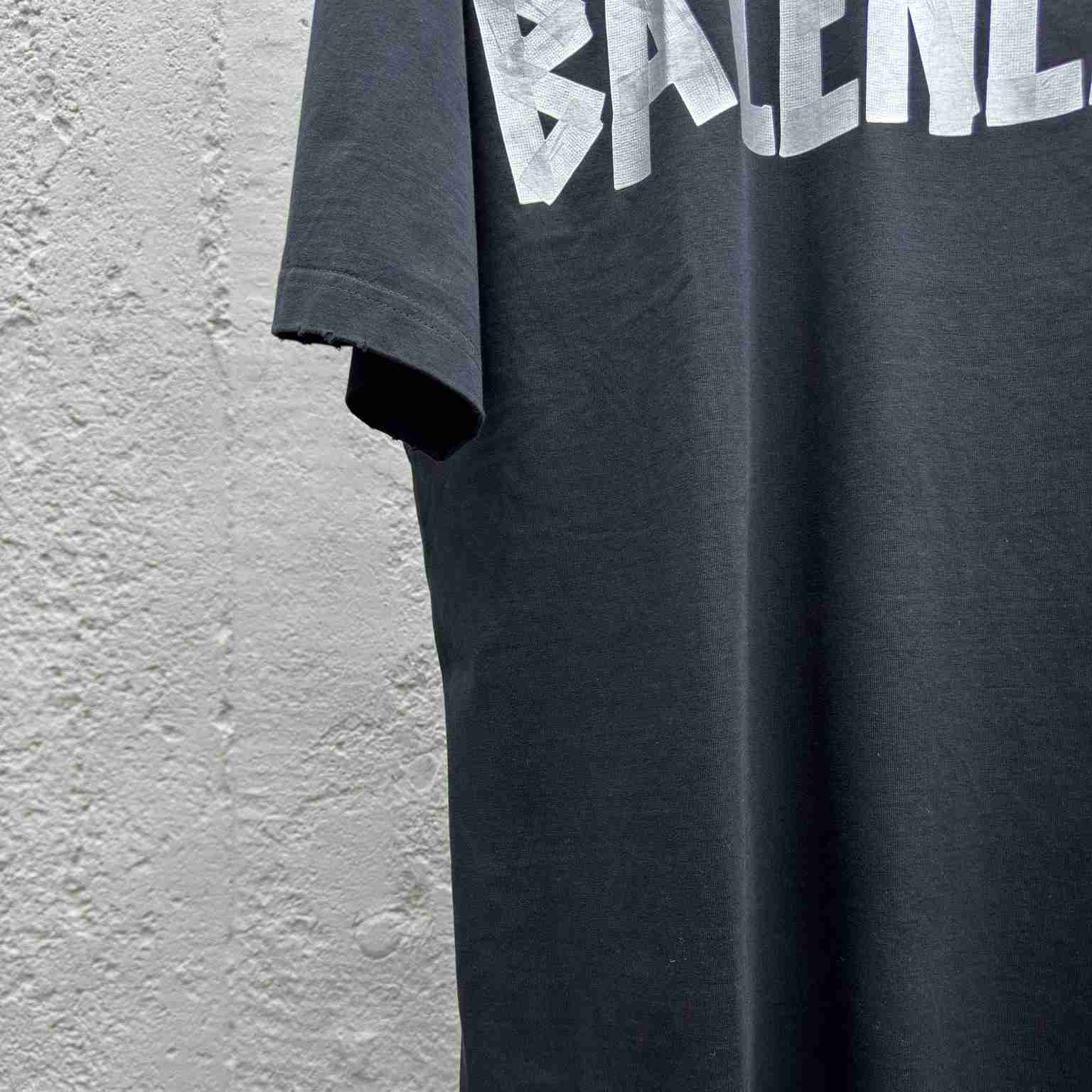 Balenciaga Tape Type T-Shirt  - EUR FASHION