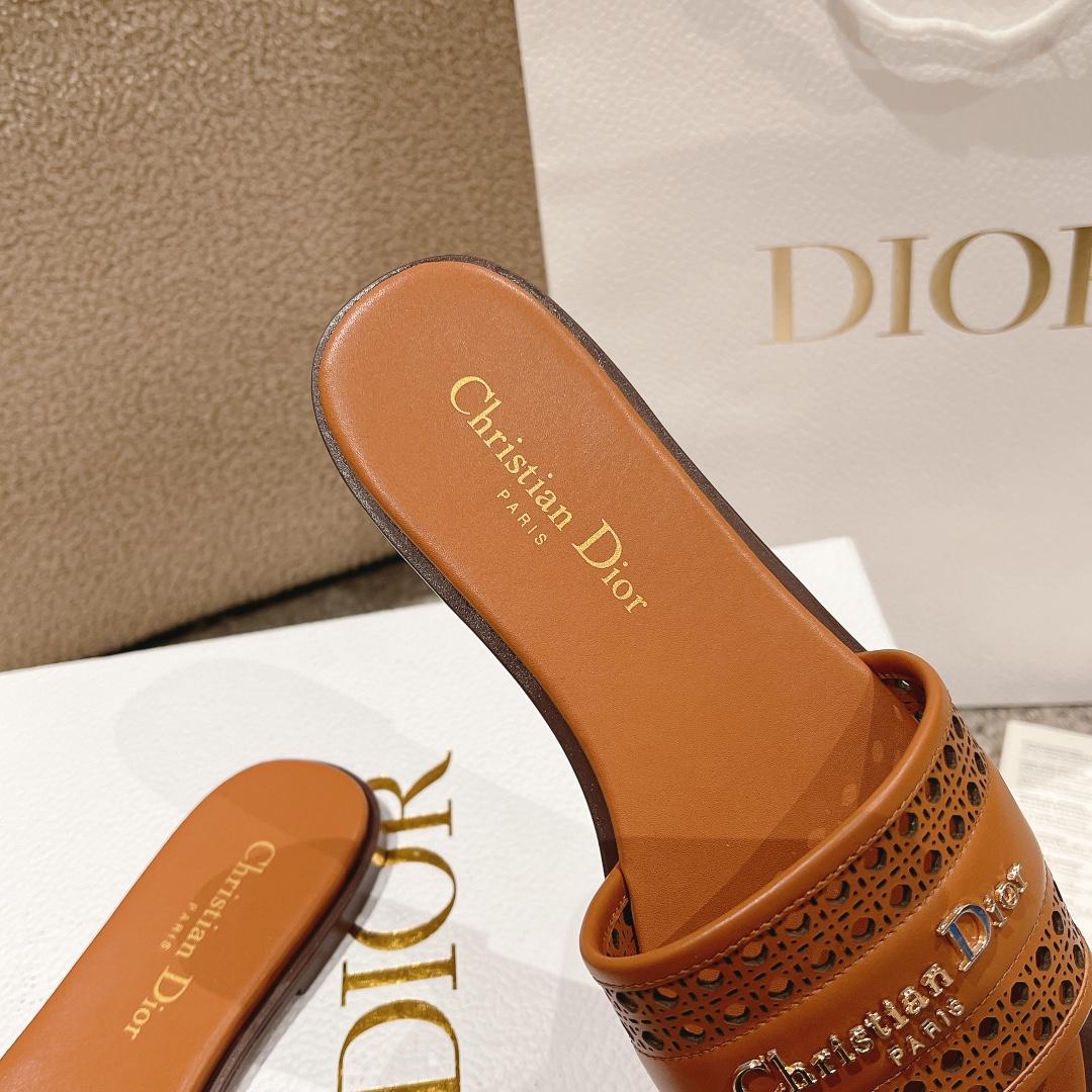 Dior Dway Slide  - EUR FASHION