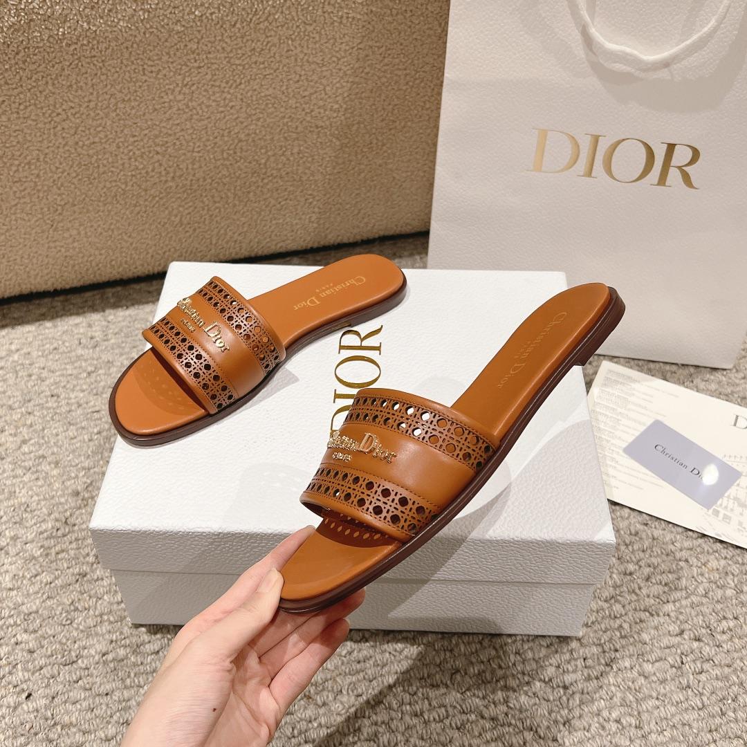 Dior Dway Slide  - EUR FASHION