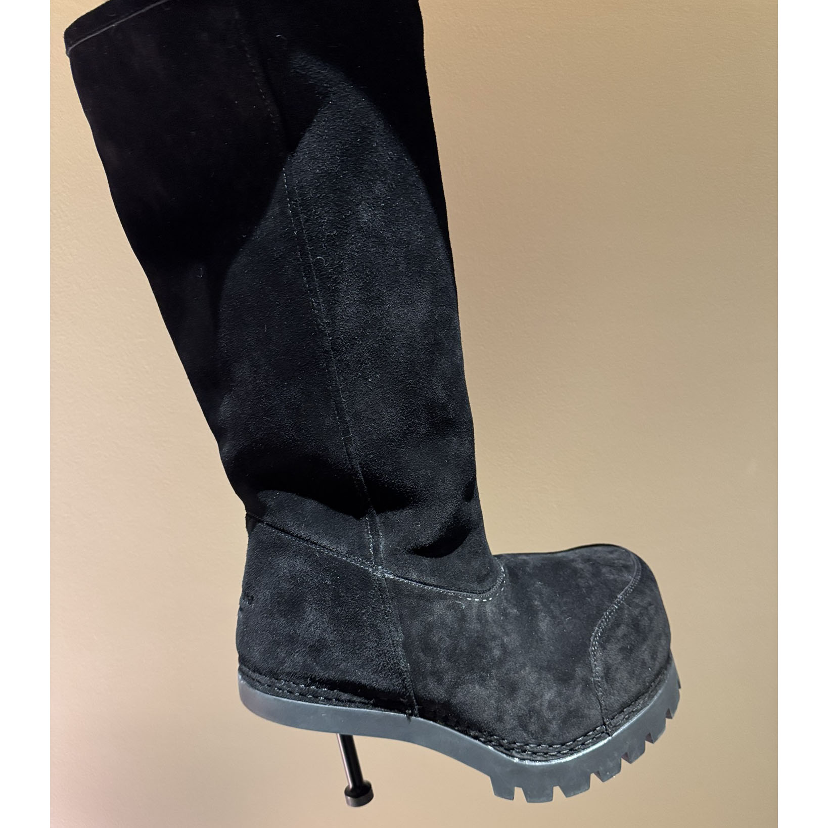 Balenciaga Boot  - EUR FASHION