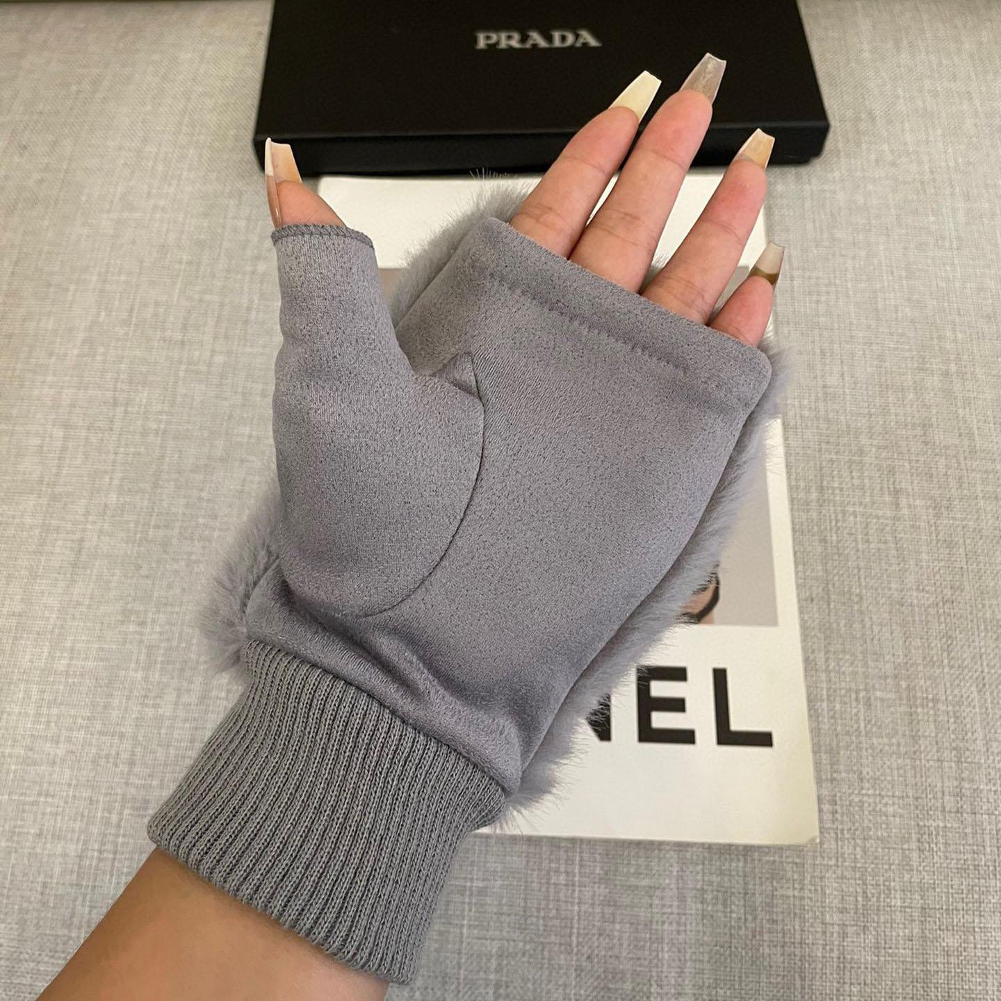 Prada Gloves  - EUR FASHION