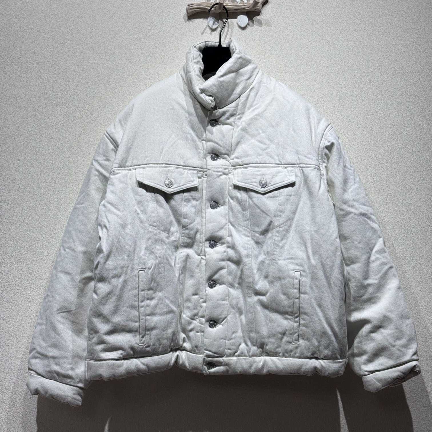 Balenciaga Jacket 'Cream' - EUR FASHION