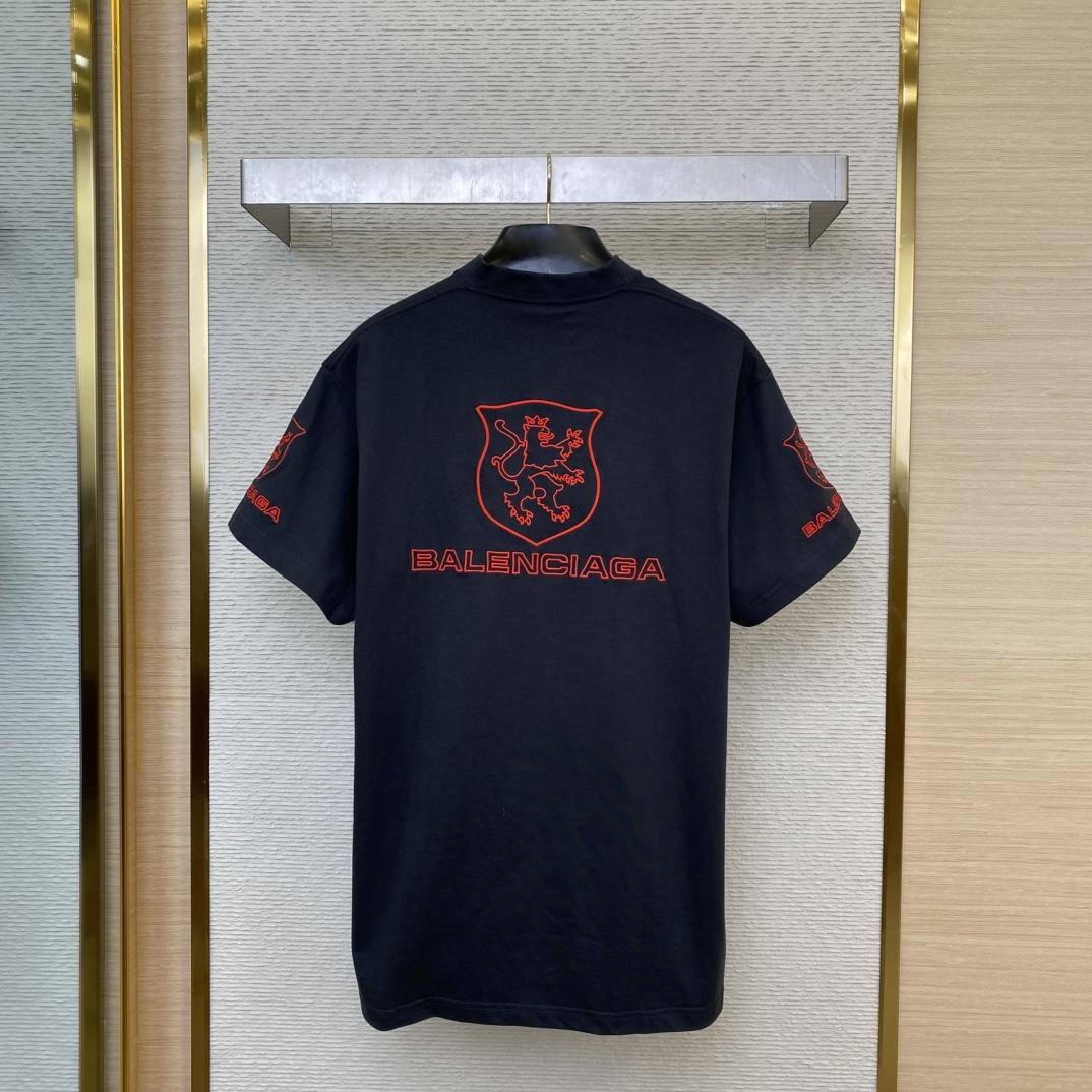 Balenciaga Lion Club T-Shirt Oversized In Washed black And Red - EUR FASHION