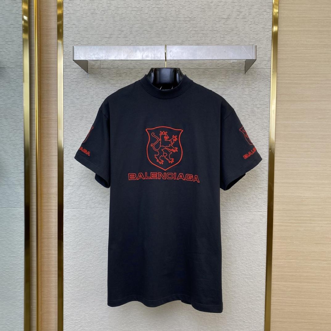 Balenciaga Lion Club T-Shirt Oversized In Washed black And Red - EUR FASHION