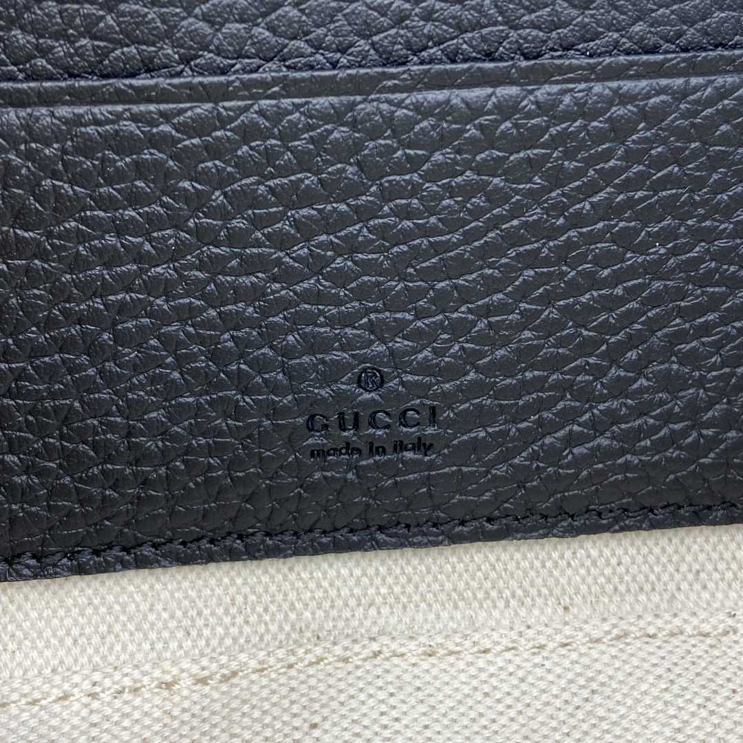 Gucci GG Emblem Super Mini Bag - EUR FASHION