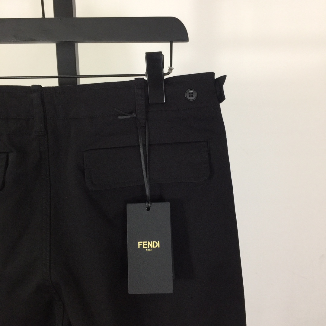 Fendi Black Wide Leg Cargo Pant  - EUR FASHION