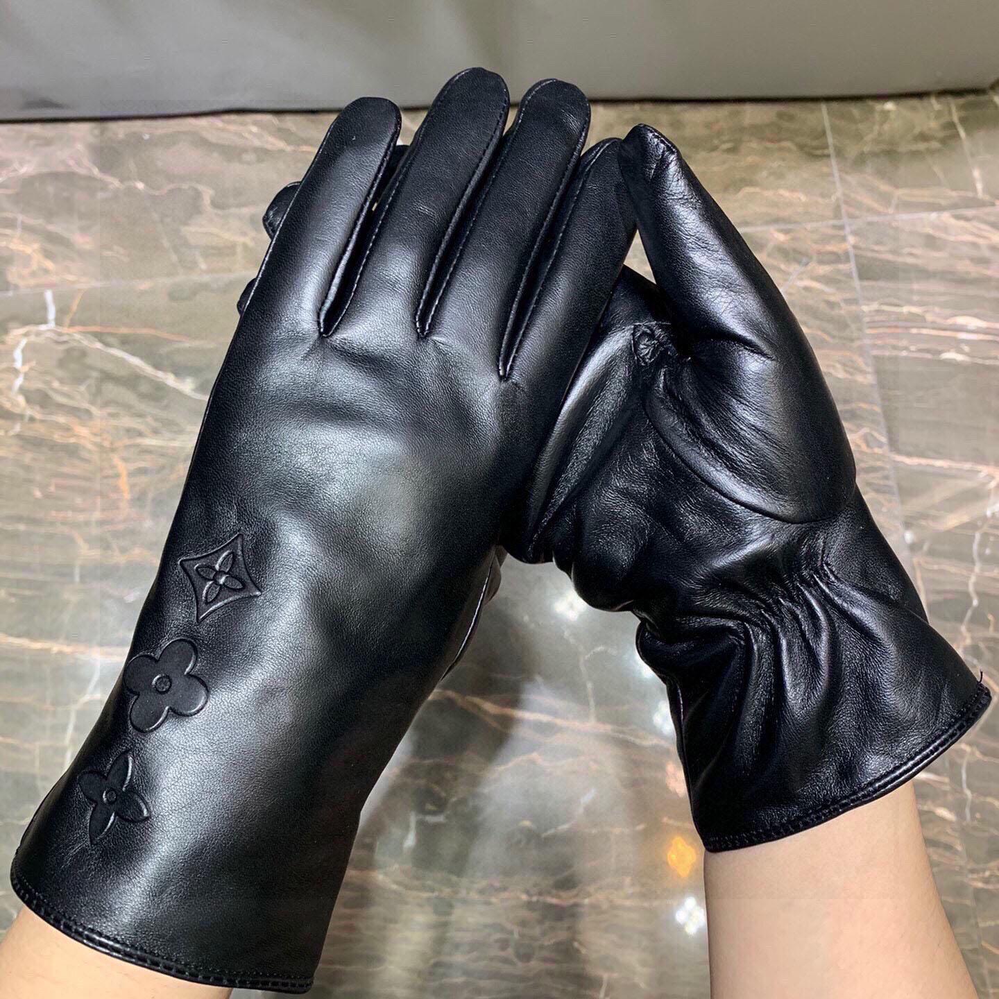 Louis Vuitton Gloves  - EUR FASHION