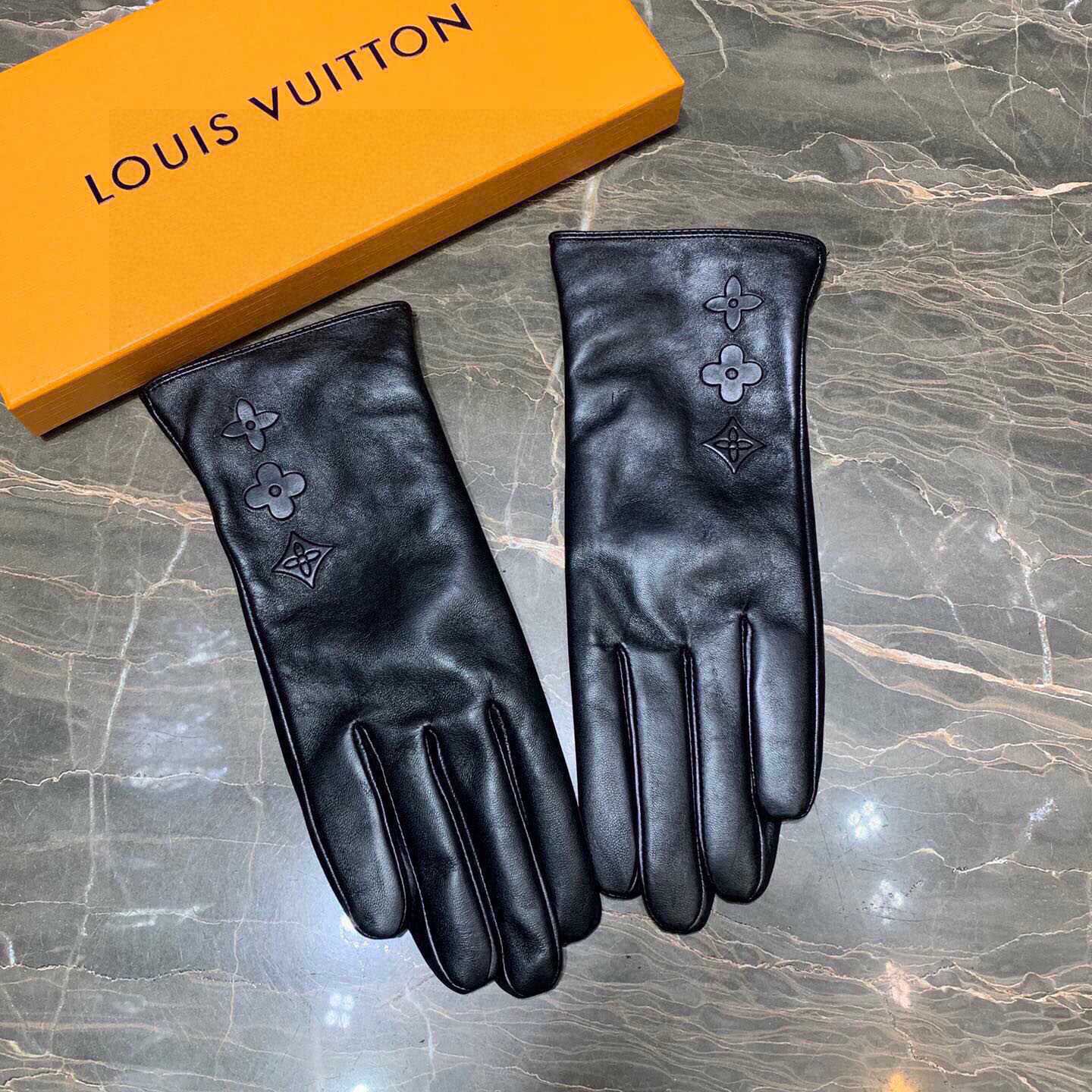 Louis Vuitton Gloves  - EUR FASHION