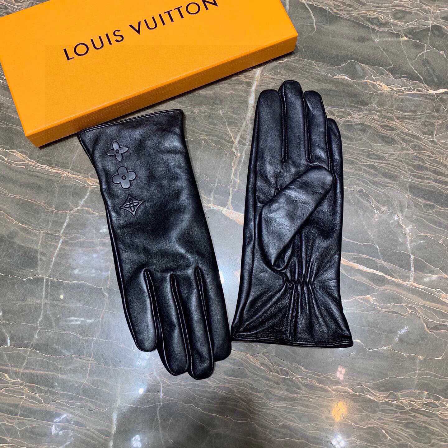 Louis Vuitton Gloves  - EUR FASHION