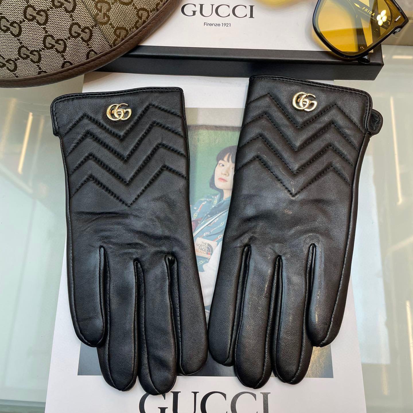 Gucci Gloves  - EUR FASHION