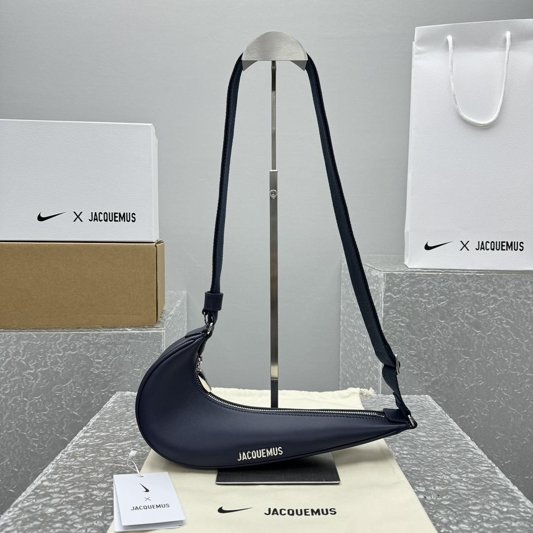 Jacquemus x Nike Le Sac Swoosh (30x 8.5cm) - EUR FASHION