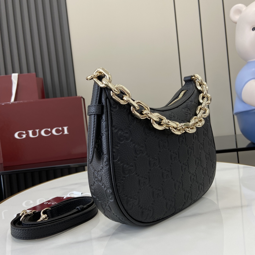 Gucci GG Emblem Small Shoulder Bag - EUR FASHION