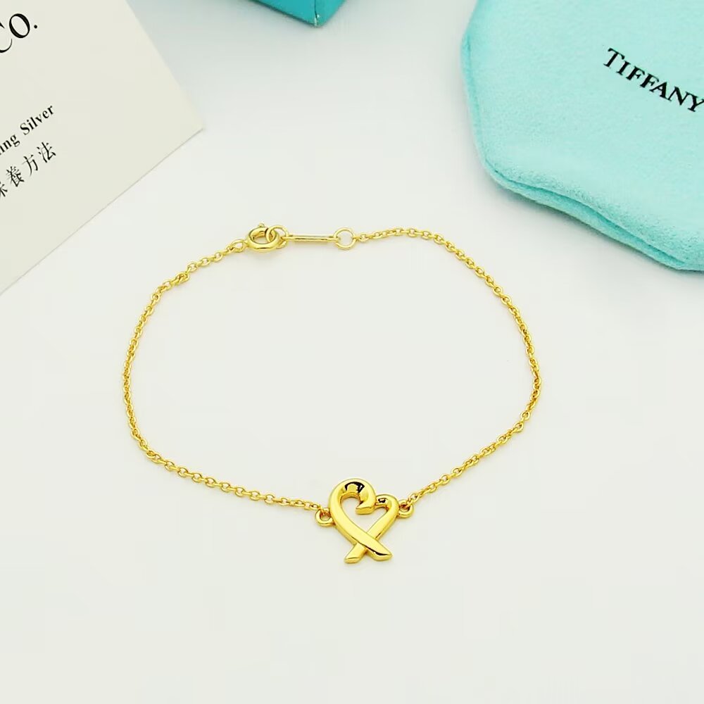 Tiffany & Co. Paloma Picasso® Loving Heart Bracelet  - EUR FASHION