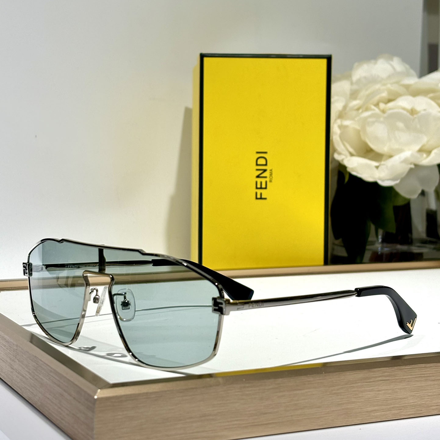 Fendi Sky Sunglasses   FE40129U - EUR FASHION