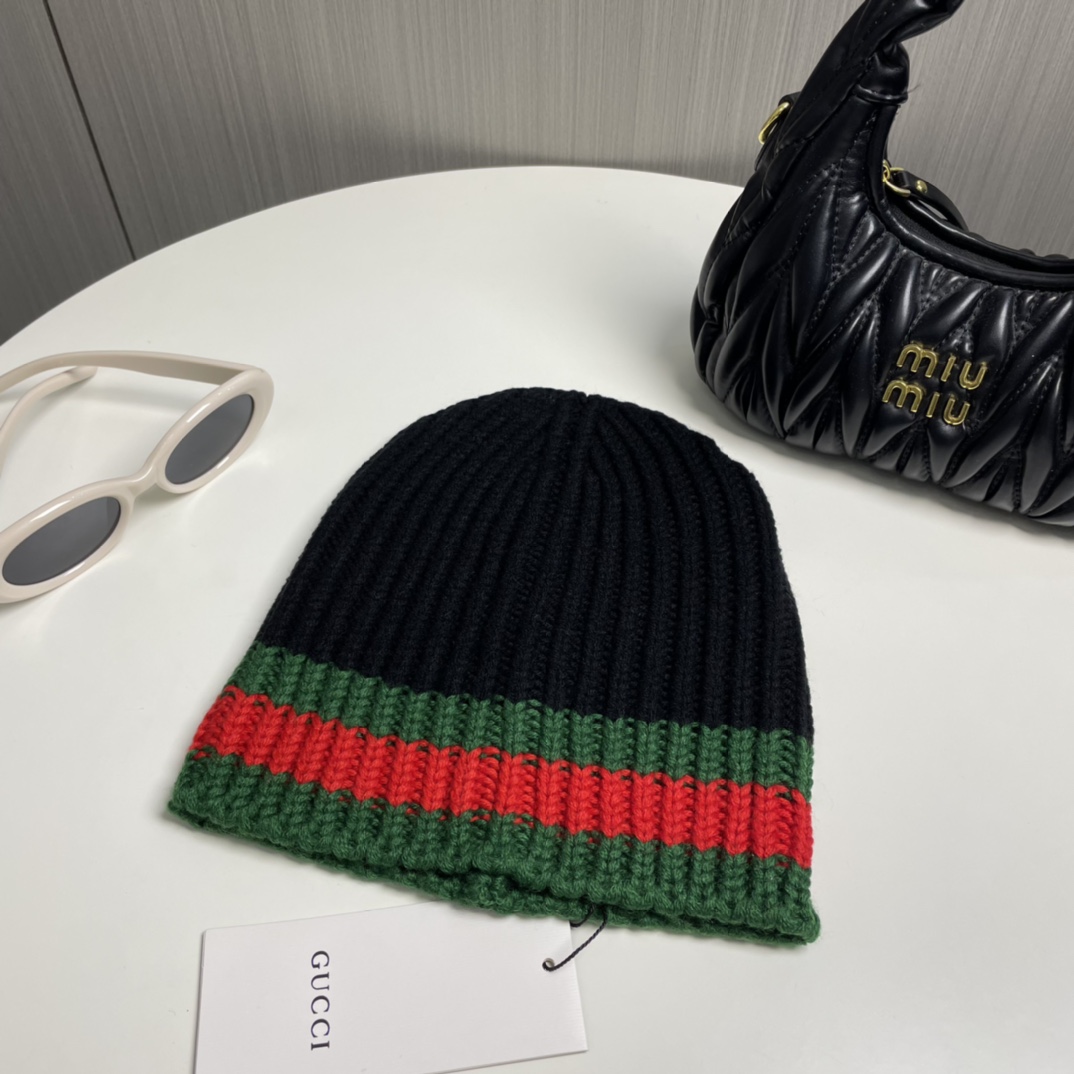 Gucci Beanie  - EUR FASHION