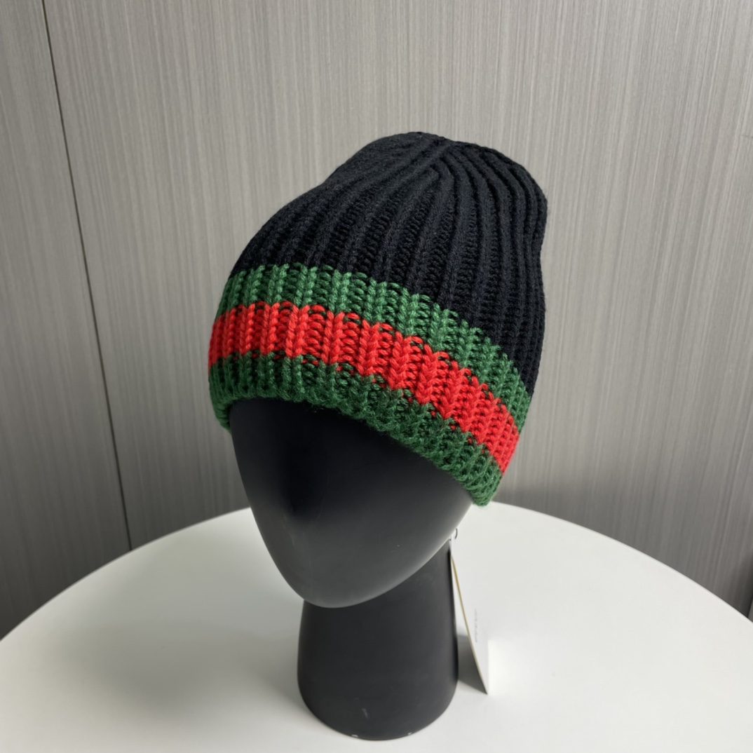 Gucci Beanie  - EUR FASHION