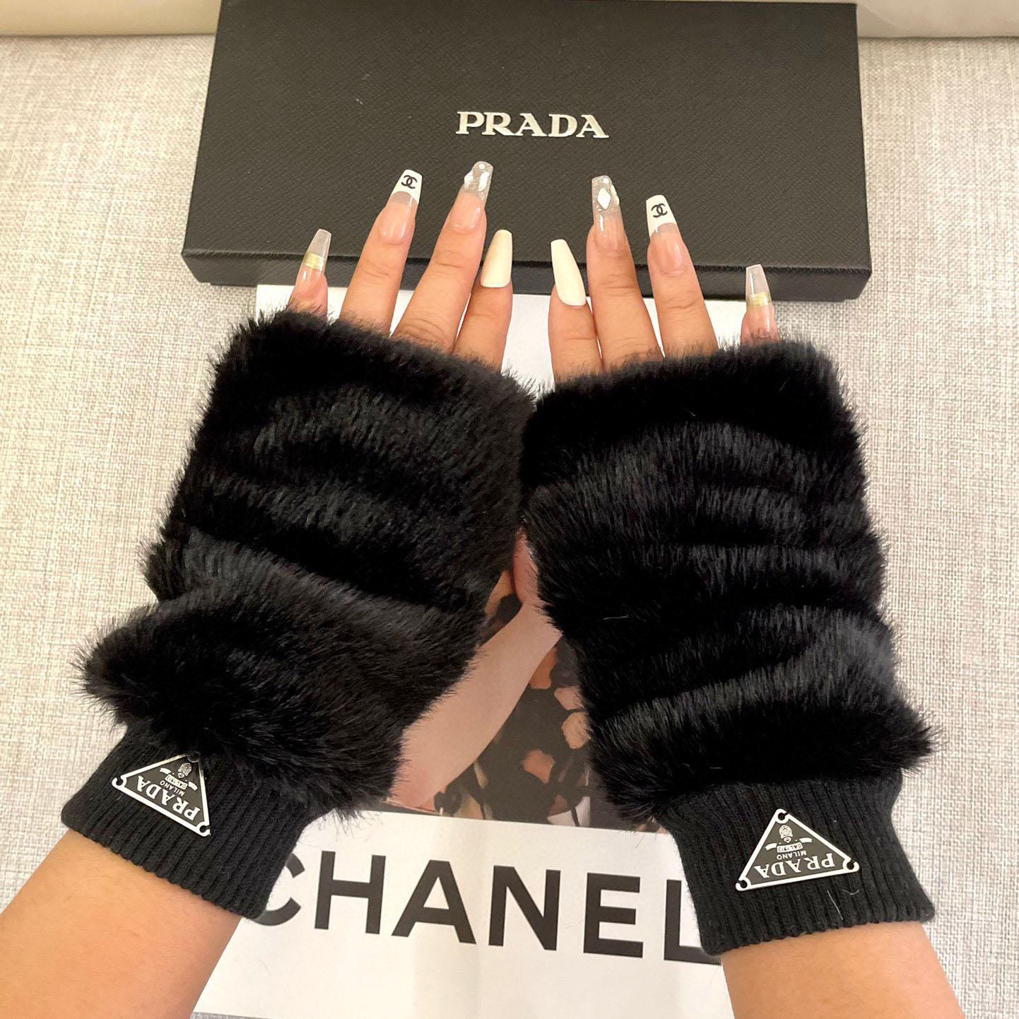 Prada Gloves  - EUR FASHION