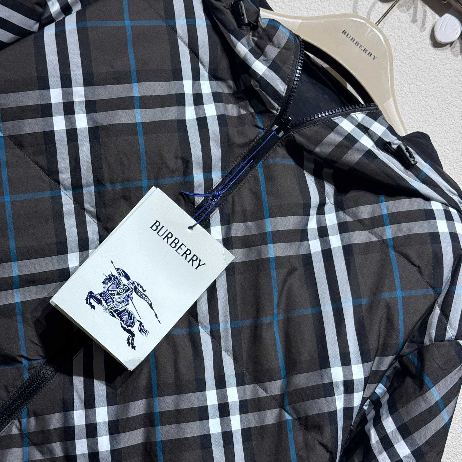 Burberry Reversible Check Puffer Jacket - EUR FASHION